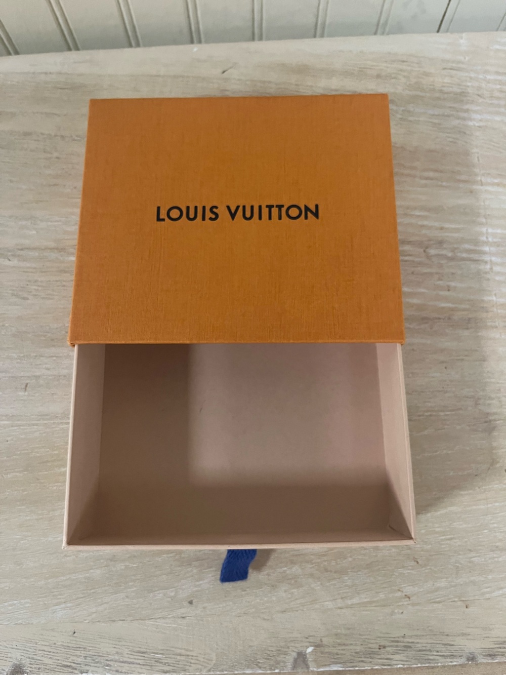 Louis Vuitton Box - Picture 4 of 4